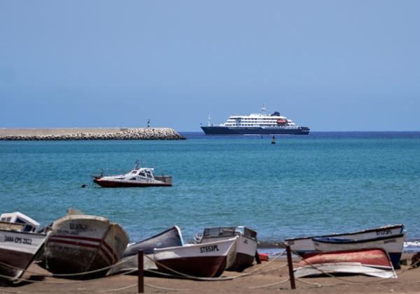 Deadly Hantavirus Outbreak on MV Hondius Raises Global Health Concerns