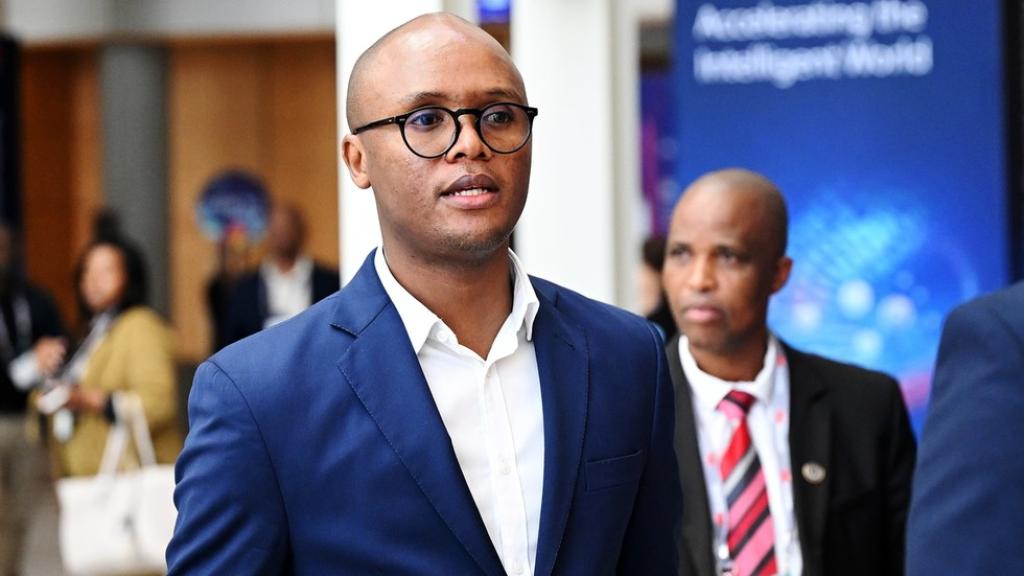 South Africa Withdraws Draft AI Policy After Fake Citations Scandal