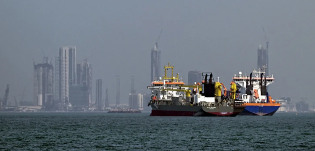 Iran escalated its assaults on Middle Eastern transportation and oil infrastructure.