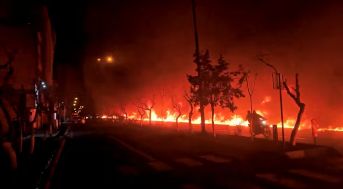 WHO-warns-of-health-risks-from-black-rain-in-Iran